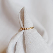 Load image into Gallery viewer, Glimmer Ring