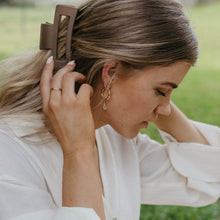 Load image into Gallery viewer, Herkimer Hoops