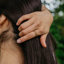 Load image into Gallery viewer, Circe Ring