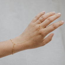 Load image into Gallery viewer, Hand Chain