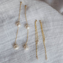 Load image into Gallery viewer, Athena Earrings