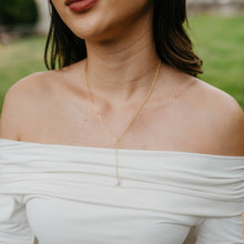 Load image into Gallery viewer, Pearl Drop Necklace