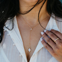 Load image into Gallery viewer, Aster Necklace