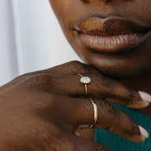 Load image into Gallery viewer, Moonstone Ring