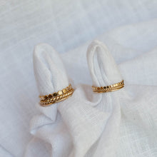 Load image into Gallery viewer, Thick Willow Stack