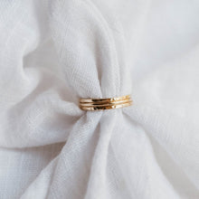 Load image into Gallery viewer, Aria Stack