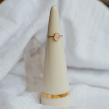 Load image into Gallery viewer, Lover Ring