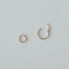 Load image into Gallery viewer, Charm Holder | Solid Gold