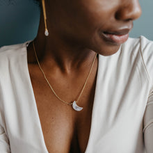 Load image into Gallery viewer, Amaris