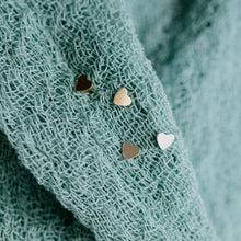 Load image into Gallery viewer, Tiny Heart Studs