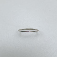 Load image into Gallery viewer, Round Band