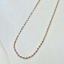 Load image into Gallery viewer, Aurelia