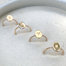 Load image into Gallery viewer, Yours Ring