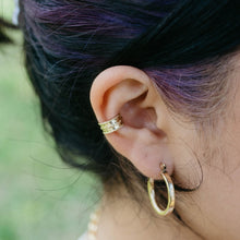 Load image into Gallery viewer, Floral Filigree Ear Cuff
