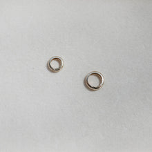 Load image into Gallery viewer, Push Clasp Charm Holder
