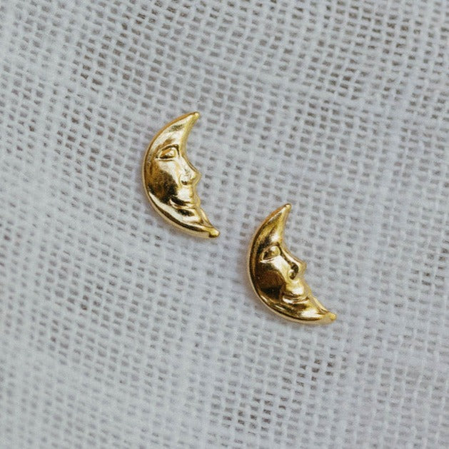 Artemis Studs – Rising