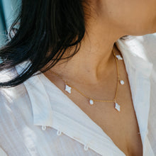 Load image into Gallery viewer, Astra Necklace
