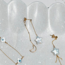 Load image into Gallery viewer, Nova Earrings
