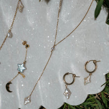 Load image into Gallery viewer, Aster Necklace
