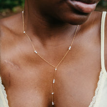 Load image into Gallery viewer, Just So Pearl Lariat Necklace
